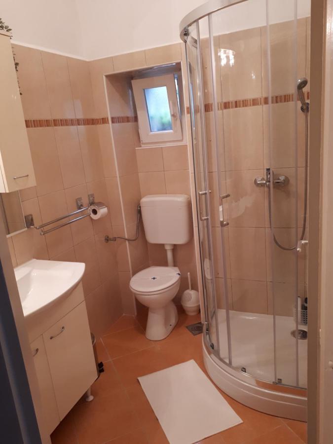 Apartments Rafaela 科尔丘拉 外观 照片